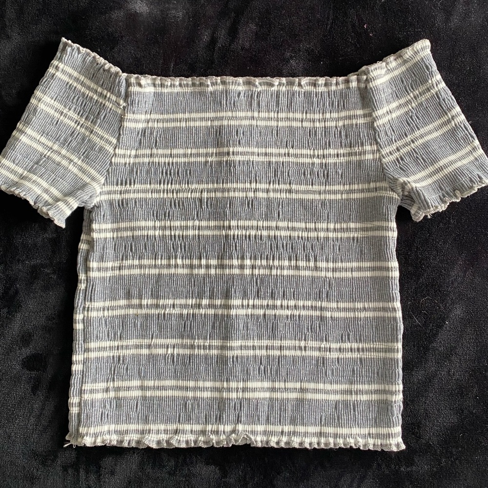 off the shoulder cropped top